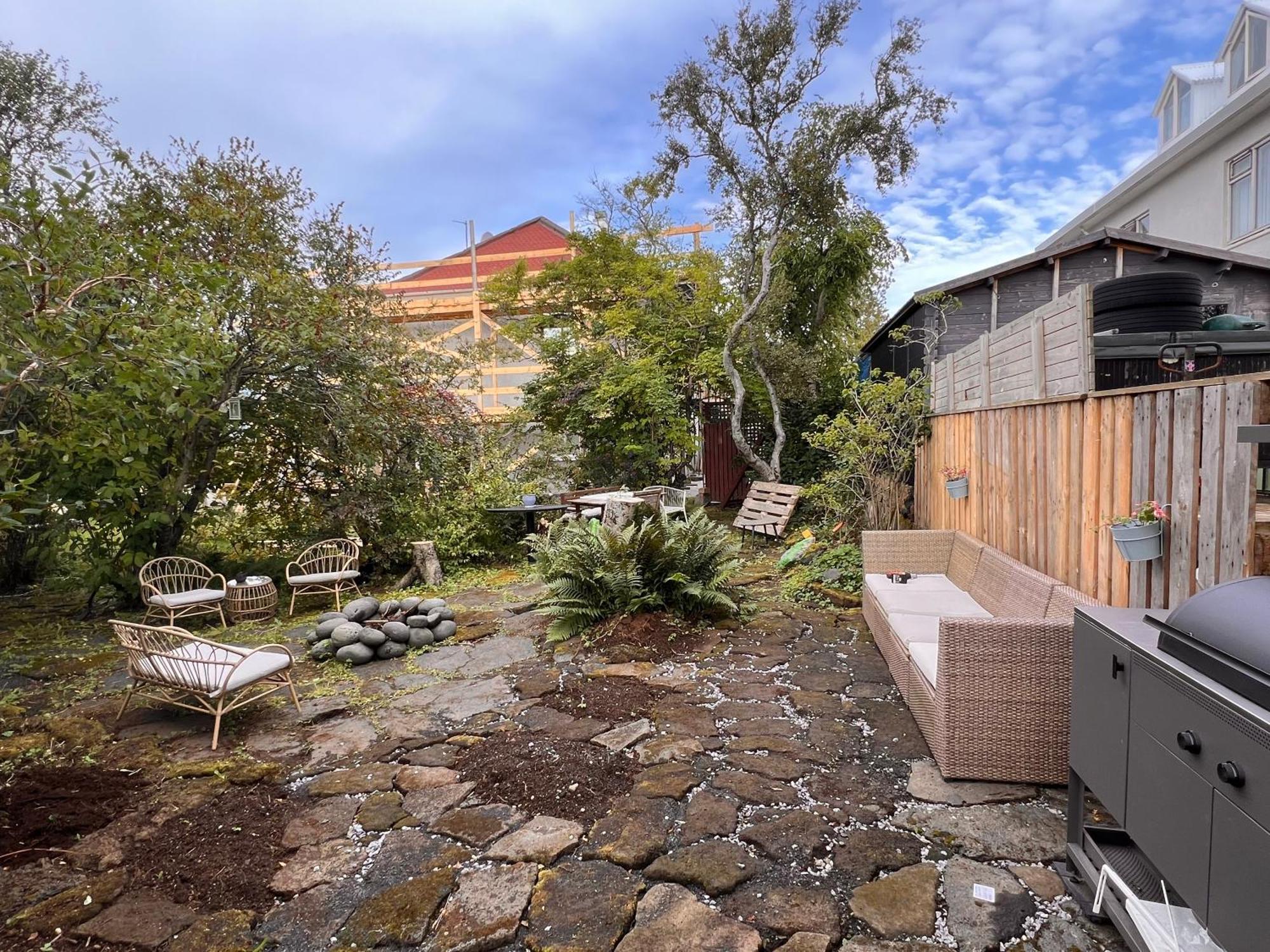 Casa Disa - Dreams, A Boutique Guesthouse In Reykjavik City'S Central Park And Botanical Garden In Laugardalur, Hot-Spring-Valley Extérieur photo